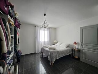  Villa � vendre 4 pi�ces 160 m�