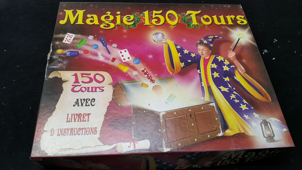 Coffret magie + 150 jeux de soci&eacute;t&eacute; Jeux / jouets