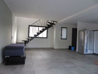  Maison à louer 5 pièces 110 m²