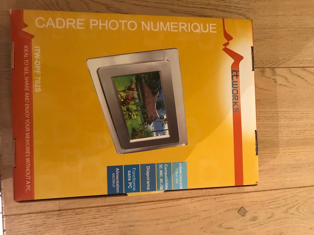 Cadre photo num&eacute;rique autonome Matériel informatique