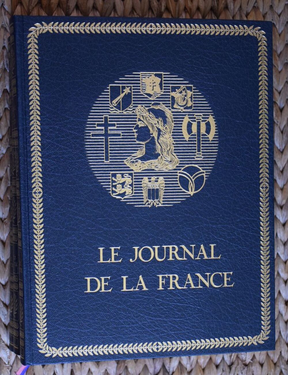 Le Journal de la France - Les Ann&eacute;es 40 - 1972 - Tome 4 ... Livres et BD