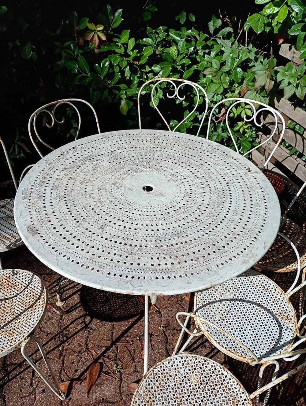 Salon de jardin ancien en fer forg&eacute; 8 chaises Meubles