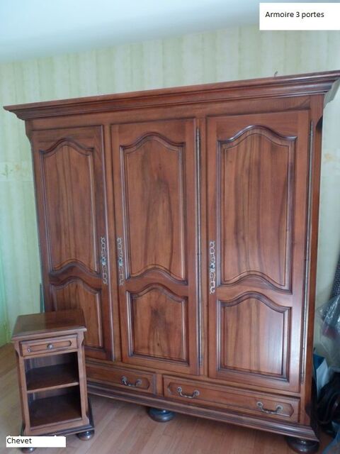CHAMBRE COMPLETE : armoire/bois de lit/table de nuit 0 Espaly-Saint-Marcel (43)