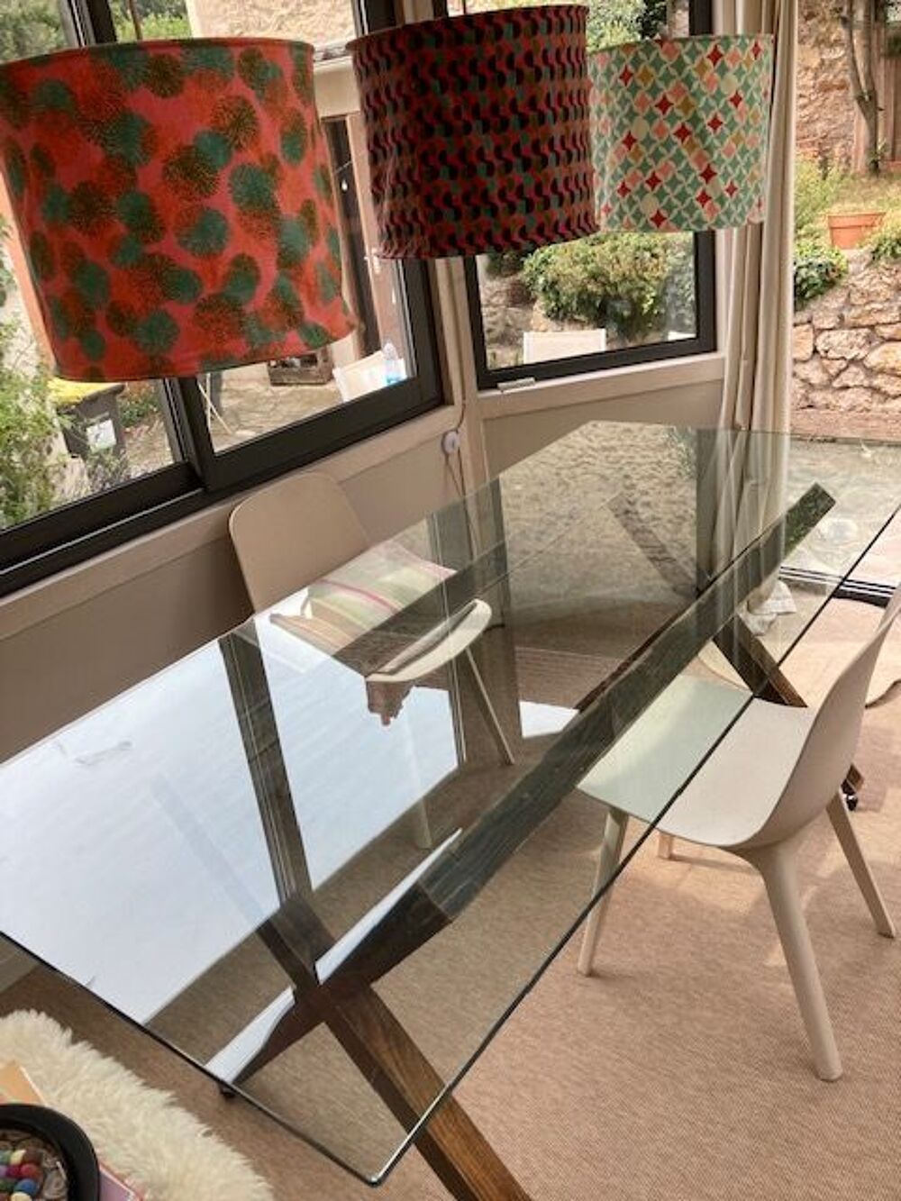 PLATEAU DE TABLE EN VERRE
Meubles