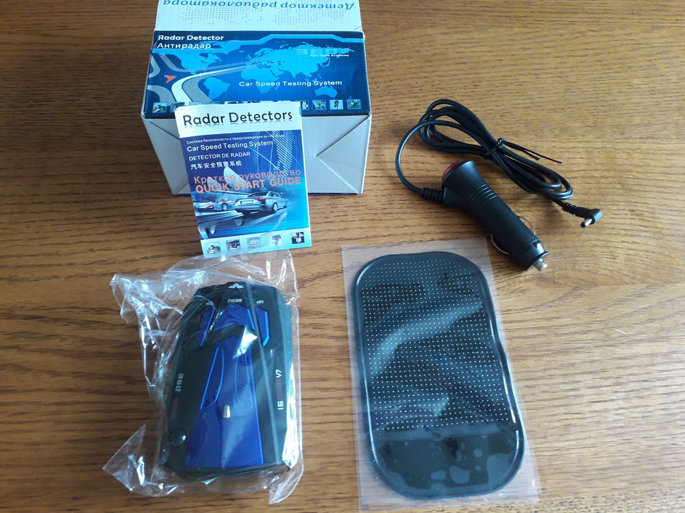 RADAR DETECTORS AM - 360 FR. Photos/Video/TV