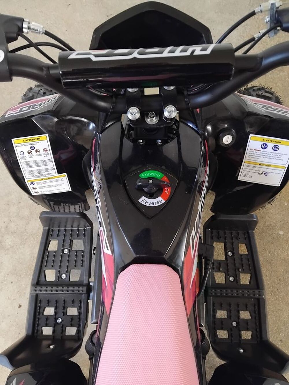 Quad &eacute;lectrique. Sports