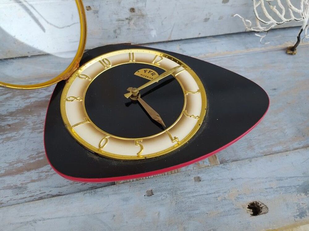 Pendule Murale Vintage FFR MORBIER Formica Noir 
