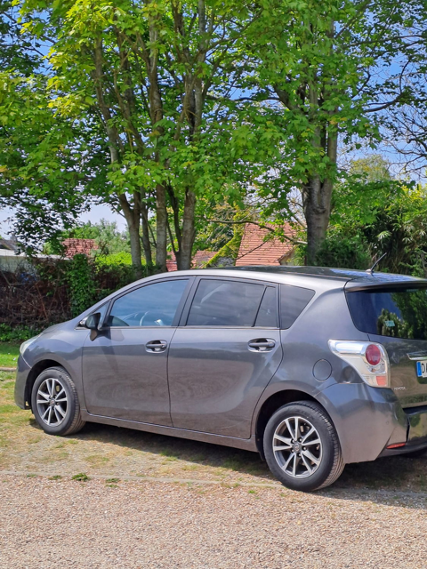 Toyota verso 124 D-4D 7pl FAP Business