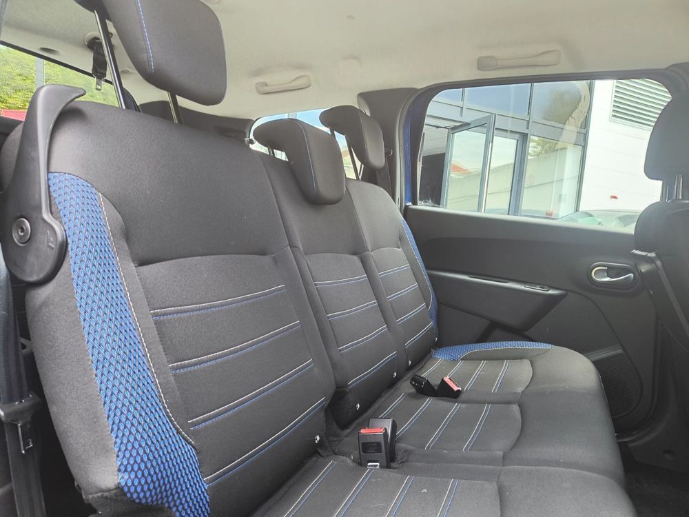 Lodgy Blue dCi 115 7 places 15 ans 2021 occasion 95100 Argenteuil