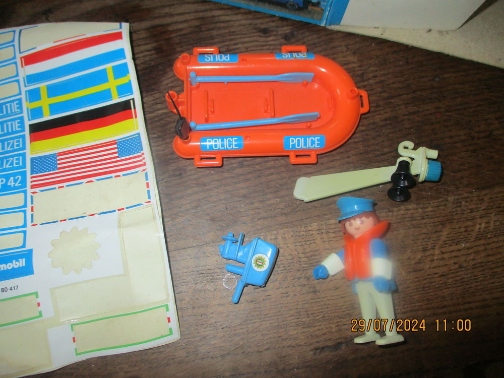 ANCIENNE BOITE DE PLAYMOBILE COLLECTION 