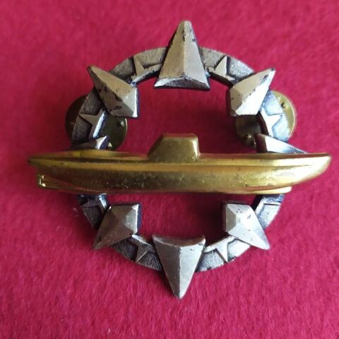 insigne militaire  brevet de sous marinier Mayenne (53)