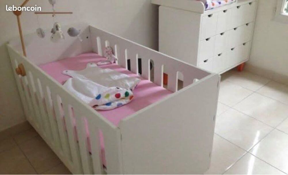 lit &eacute;volutif b&eacute;b&eacute;-enfant 70x140 Noukies + matelas Puriculture