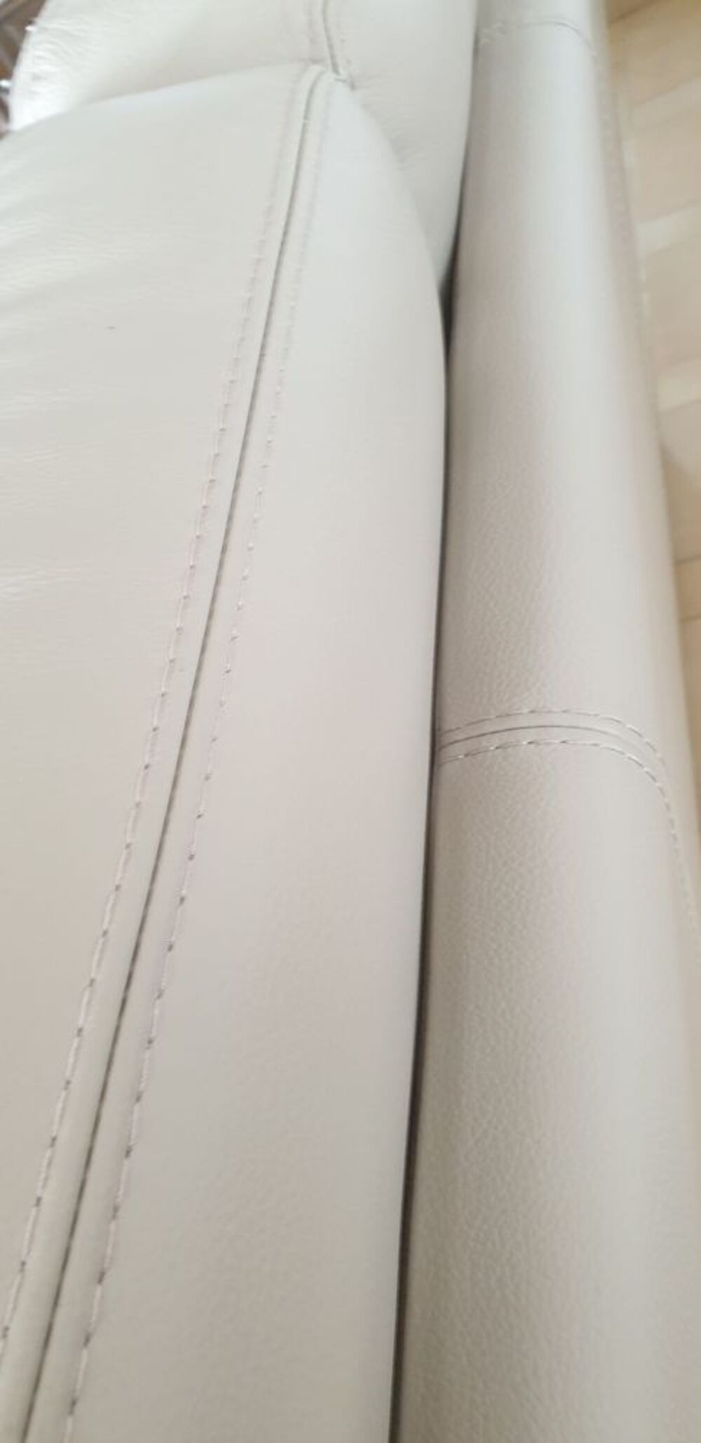 CANAPE CUIR Meubles