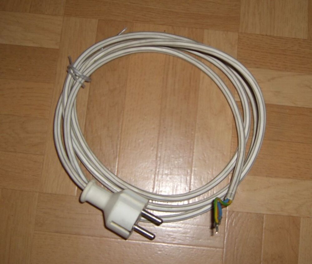 Cordon &eacute;lectrique pour fer &agrave; repasser 2 m Bricolage