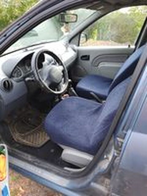 Logan MCV 1.5 dCi 70 5 places Laur&eacute;ate 2007 occasion 16170 Rouillac