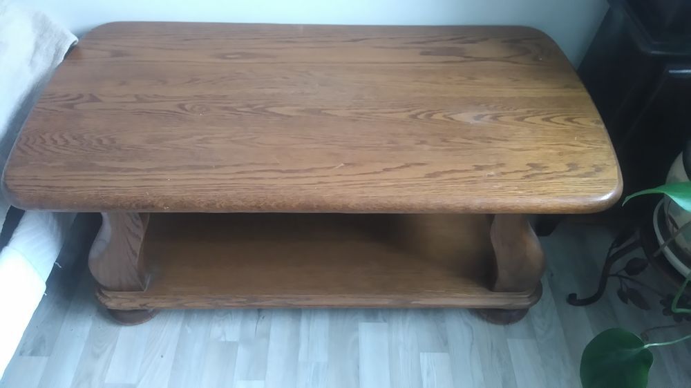  table basse en ch&ecirc;ne Meubles