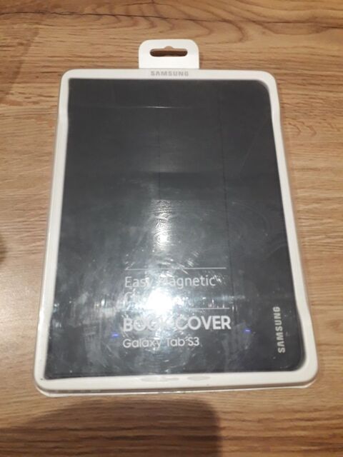 Clip-On tui pour tablette. Galaxy S3. Samsung. 11 Varennes-Saint-Sauveur (71)