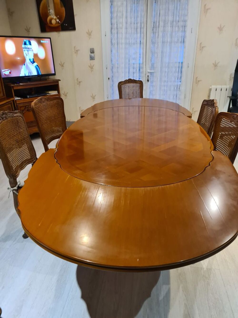 salle &agrave; manger merisier Meubles