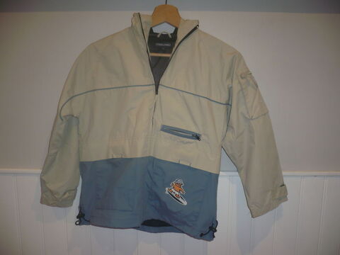 VESTE AVEC CAPUCHE 8 ANS 8 Le Versoud (38)