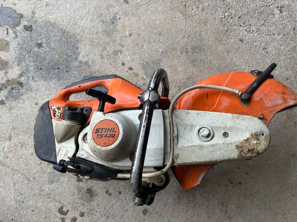 Meuleuse essence &Oslash; 350 STIHL TS 420 Bricolage