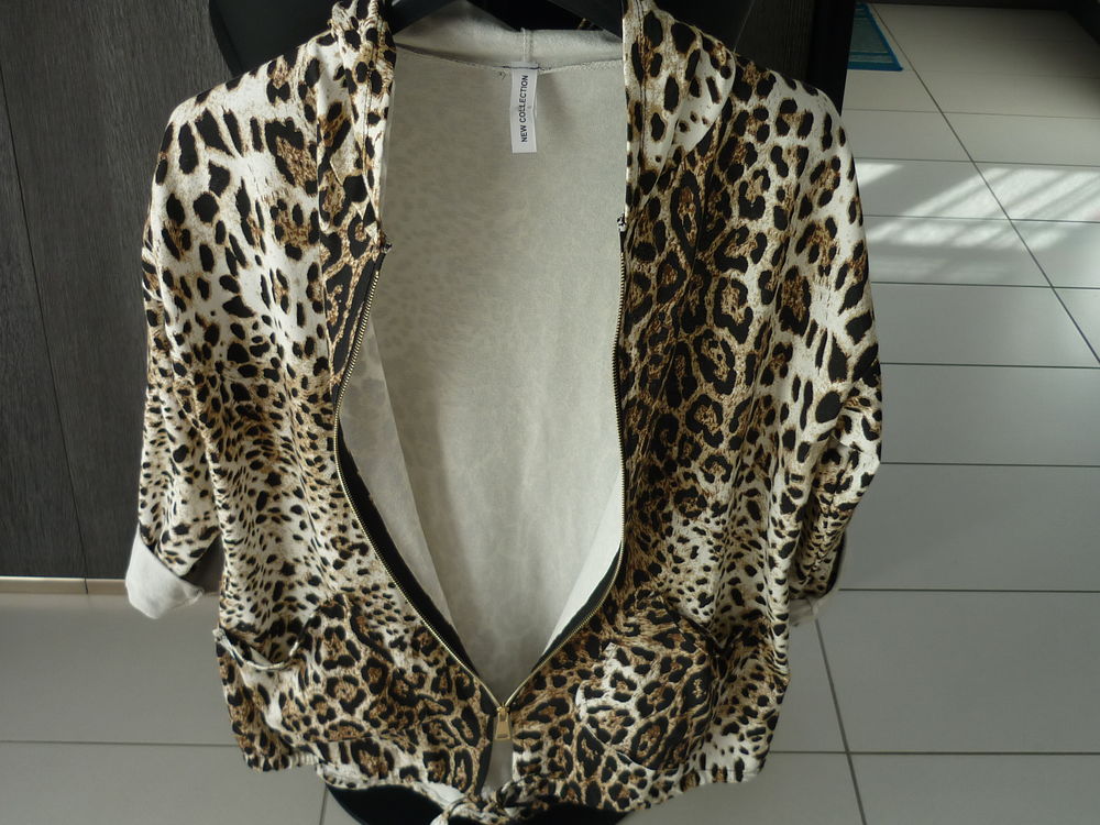 VESTE Vêtements