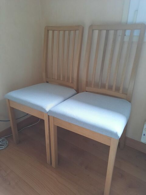 2 chaises Ikea TBE bouleau et grises 90 Clermont-Ferrand (63)