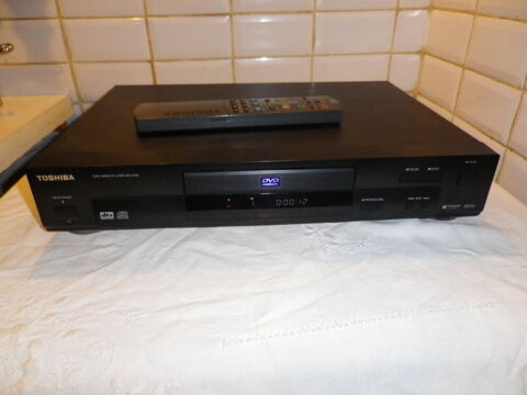 Toshiba SD-2109E Lecteur vido CD et DVD noir 70 Fontenay-le-Fleury (78)