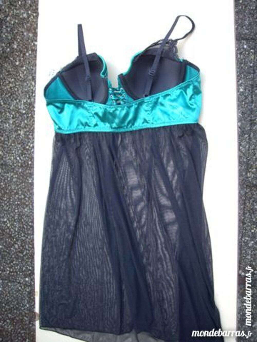Combinette &agrave; bustier 95B coloris Emeraude - neuve Vêtements