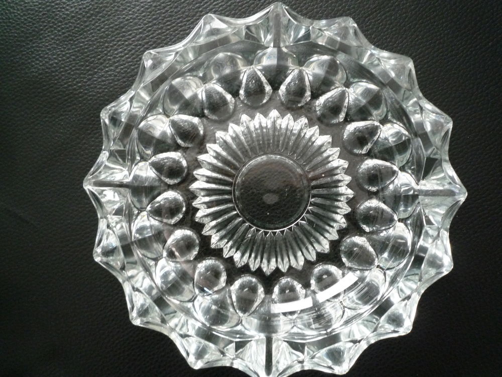 Cendrier rond / vide poche en Cristal D arques Décoration