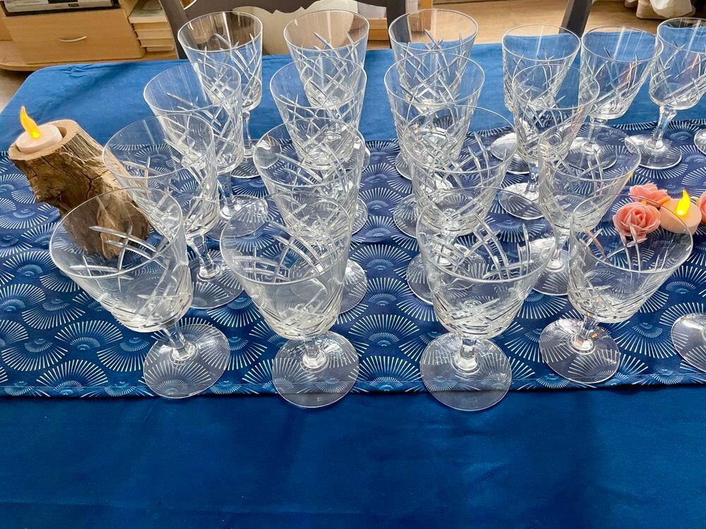 Superbe service verres en cristal Décoration