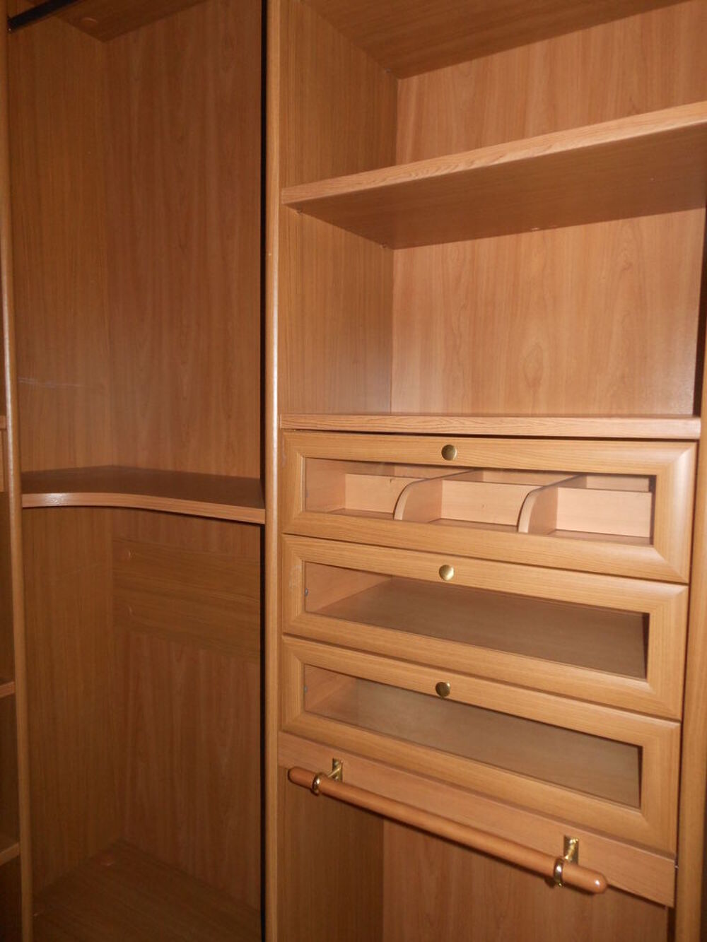 Meuble Dressing , marque Celio ; (tr&egrave;s peu utilis&eacute;) Meubles