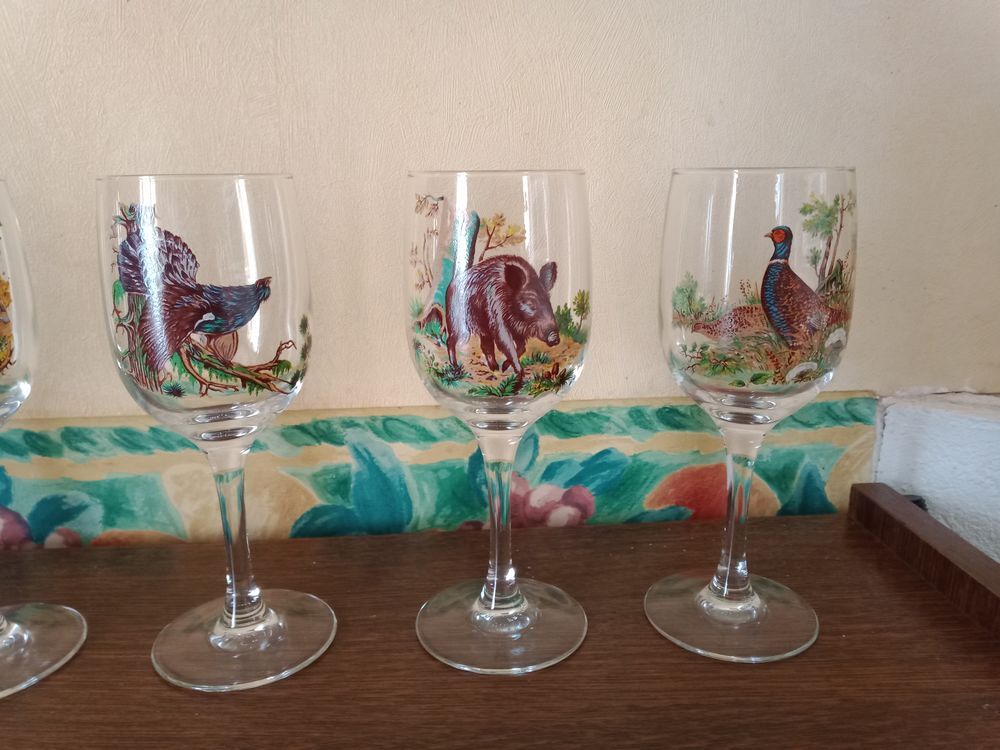 6 verres &agrave; pied chasse / gibier Décoration