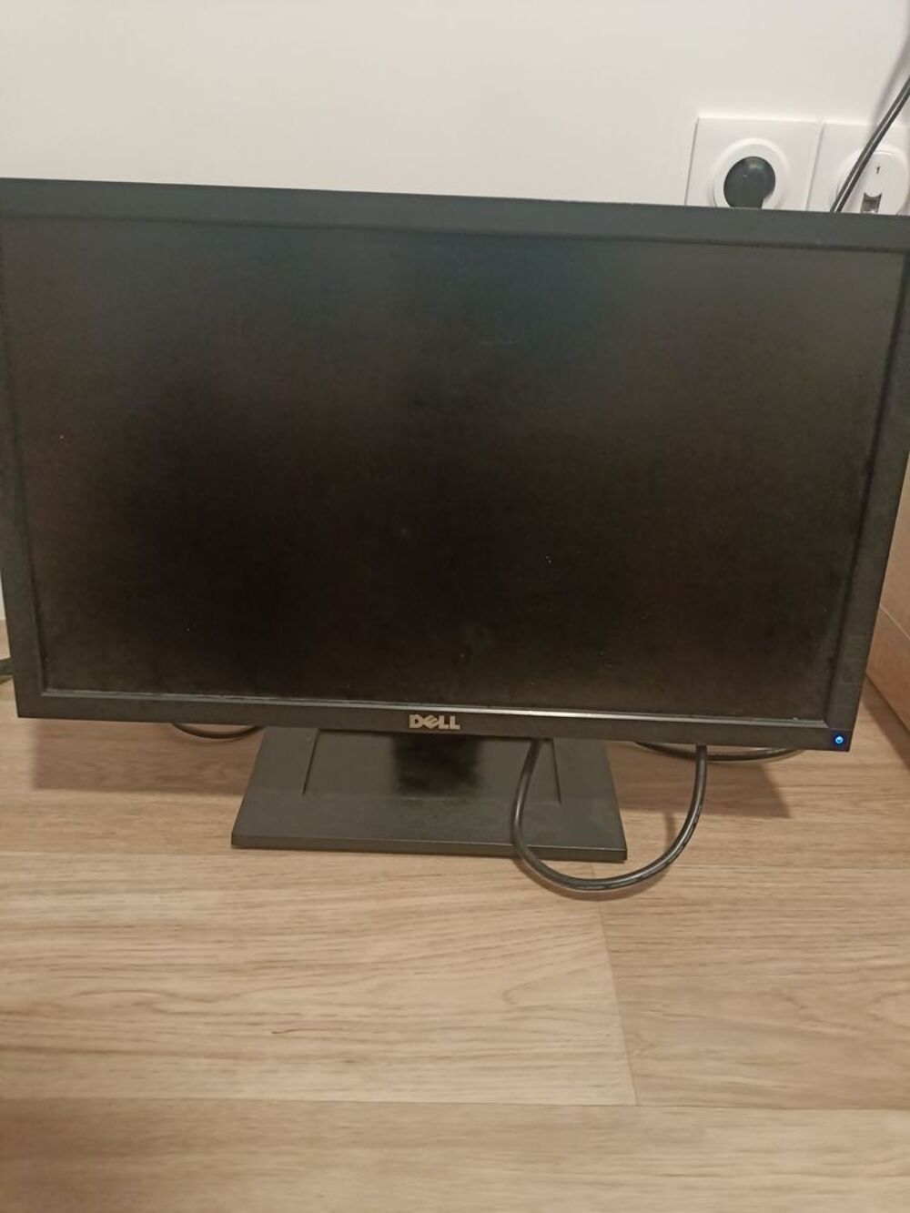 &Eacute;cran Dell 22" tr&egrave;s bon &eacute;tat Matériel informatique