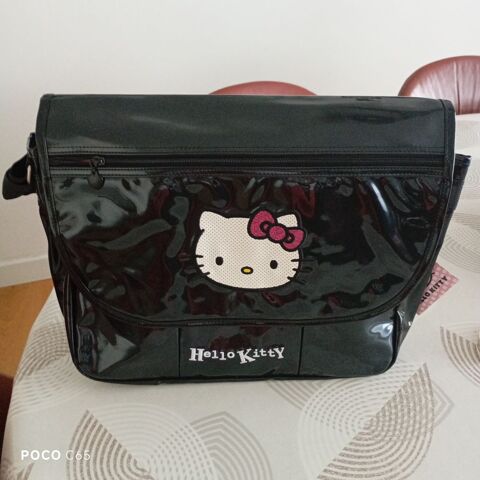 Gibecière Hello Kitty 20 Choisy-le-Roi (94)