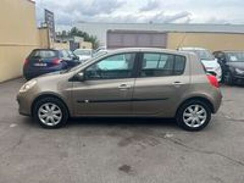 Clio III Clio 1.5 dCi 85 eco2 Privil&egrave;ge 2008 occasion 77170 Brie-Comte-Robert