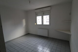  Appartement à louer 1 pièce 20 m²