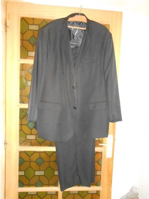 costume pour homme grande taille 40 Montpellier (34)
