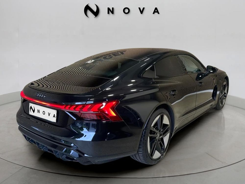 E-TRON E-Tron GT Quattro 93,Kwh SOH 93% 2022 occasion 33600 Pessac