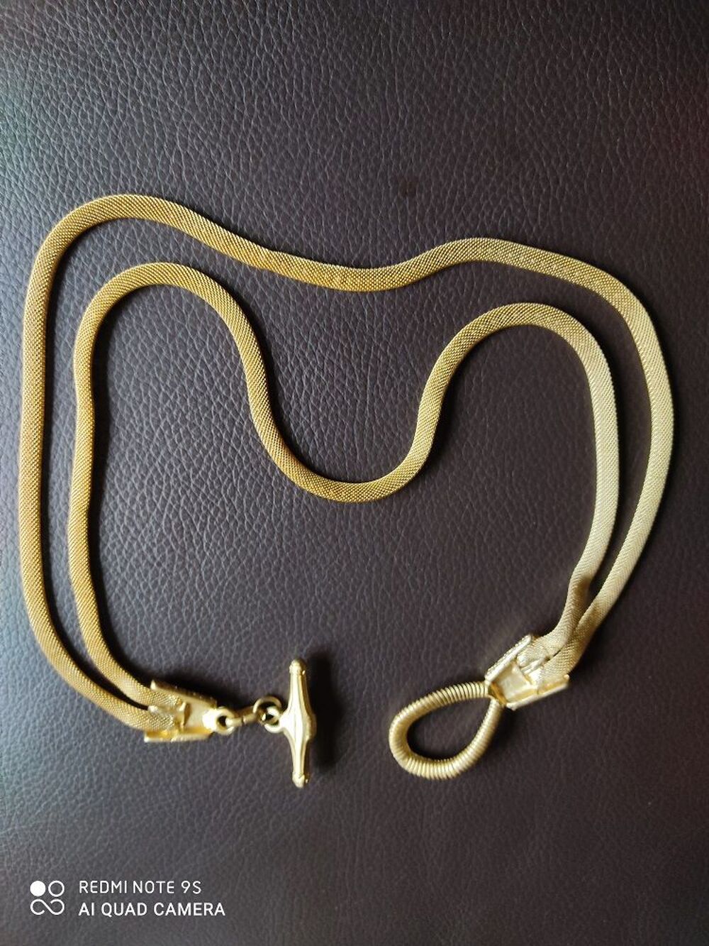 Ceinture dor&eacute;e neuf Bijoux et montres
