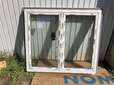 Fentre 1390x1400 PVC blanc Vitrage isolant 150 Decazeville (12)