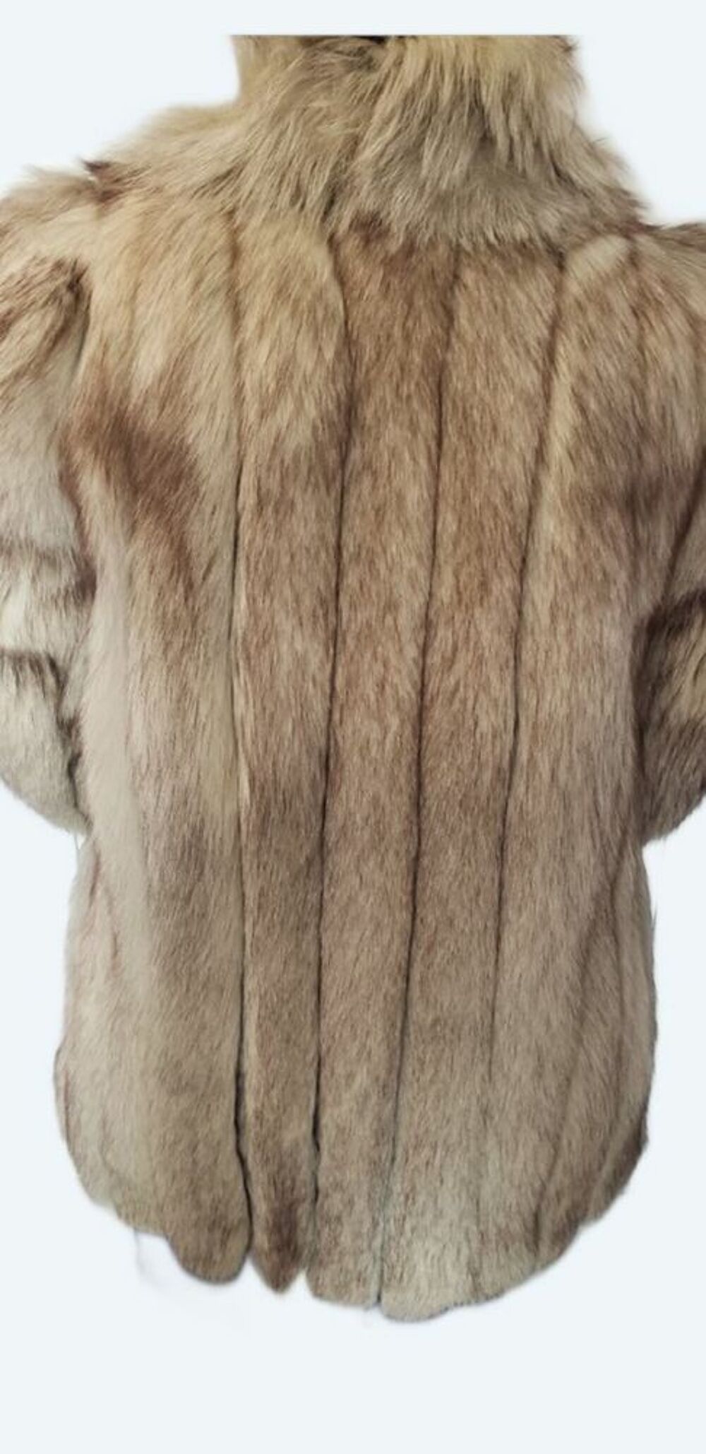 Veste fourrure Renard bleu argent&eacute;. Vêtements