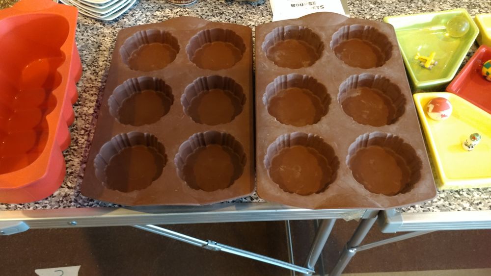 TUPPERWARE : moules &agrave; tartelette, COMME NEUFS Cuisine