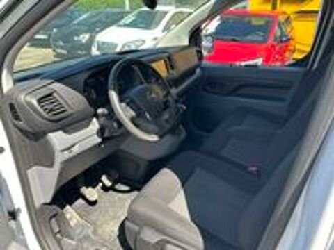 Vivaro VIVARO FGN L2 2.0 DIESEL 145 CH PACK CLIM 2022 occasion 39100 Dole