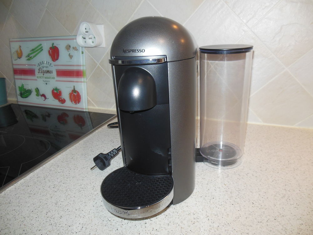 Cafeti&egrave;re Nespresso Vertuo Krups Electroménager