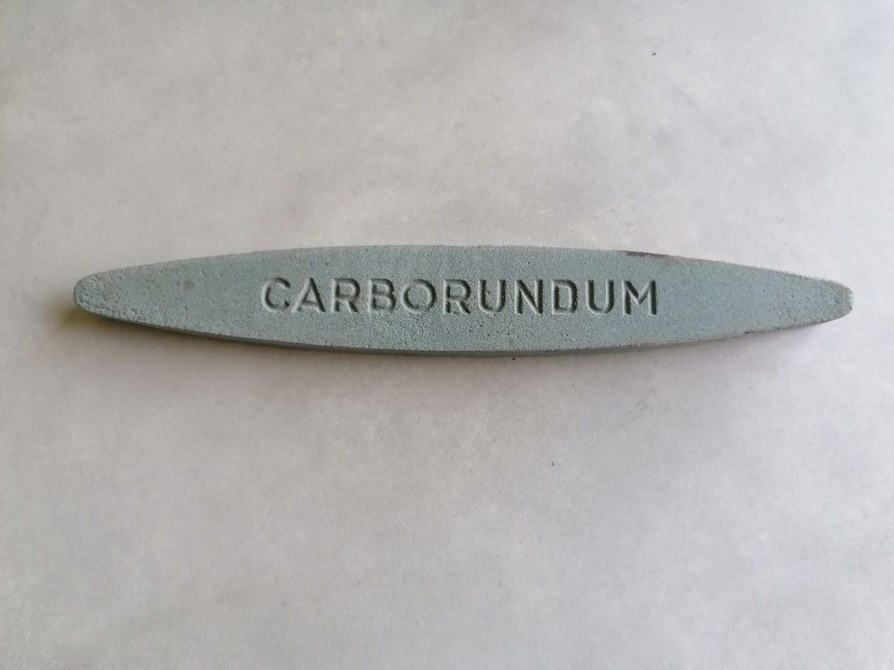 Pierre carborundum Bricolage