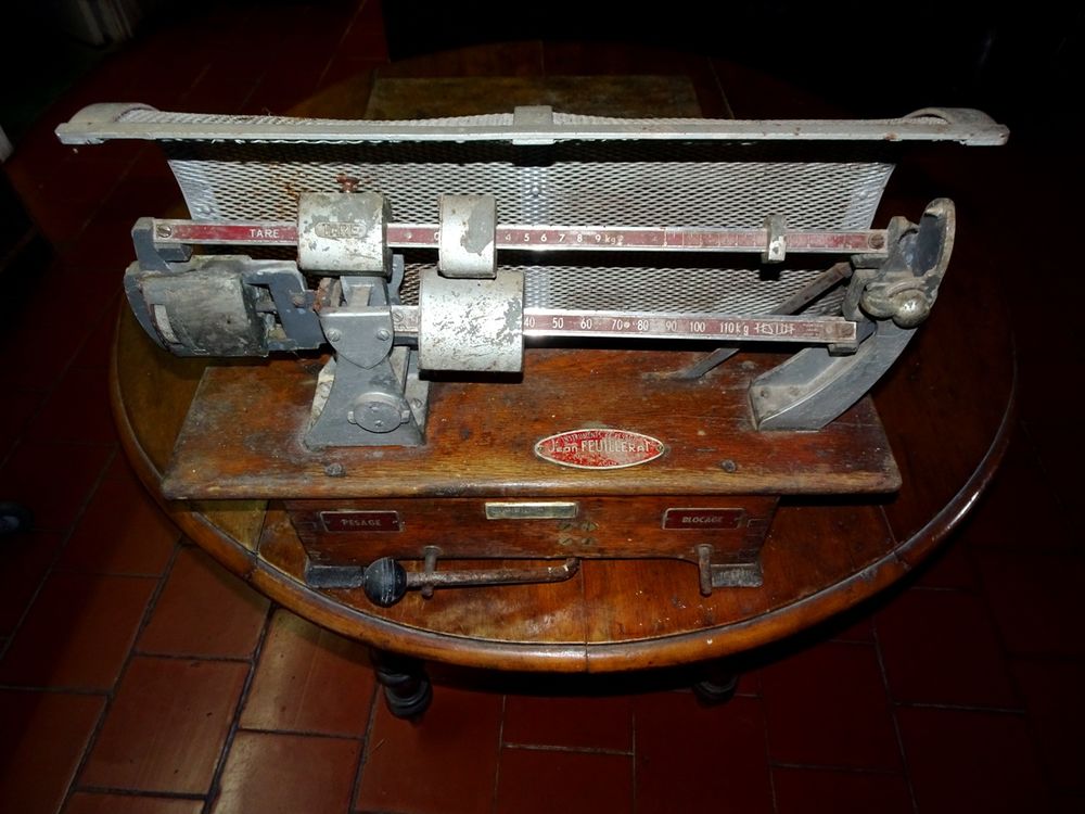 Balance ancienne TARE Jean Feuillerat Agen Décoration