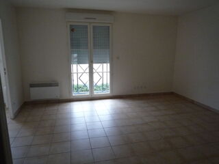  Appartement à louer 3 pièces 57 m²