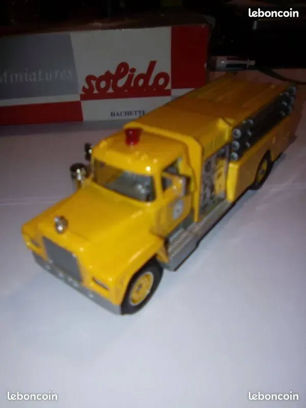COLLECTION MINIATURE POMPIER 1/43 SOLIDO 