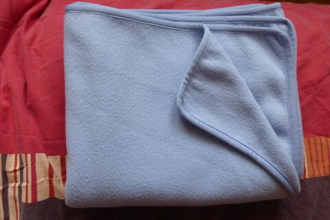 PLAID BLEU CIEL tout doux 7 Doussard (74)