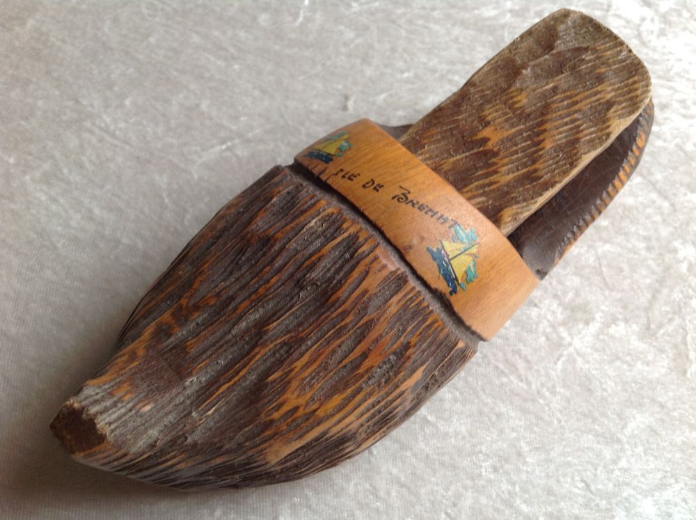 SABOT BOIS D&Eacute;CO RANGE BROSSE ILE DE BR&Eacute;HAT Envoi Possible
Décoration